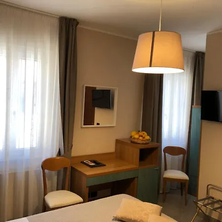 ディ ステファノ ホテル