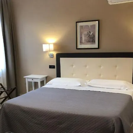 Hotel Di Stefano 3*