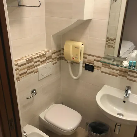 Di Stefano Hotel 3*