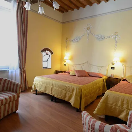 Di Stefano 3* פיזה