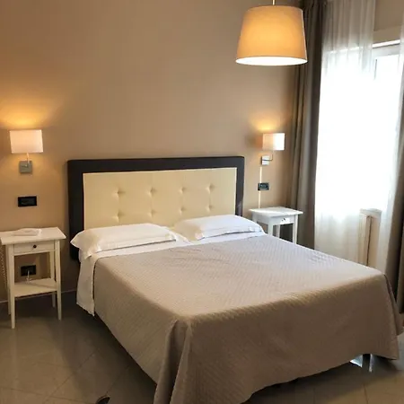 מלון Di Stefano פיזה