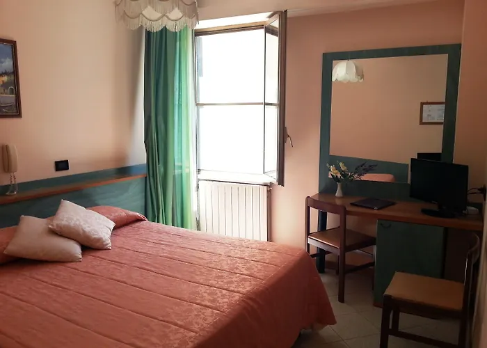 Ξενοδοχείο Di Stefano Πίζα